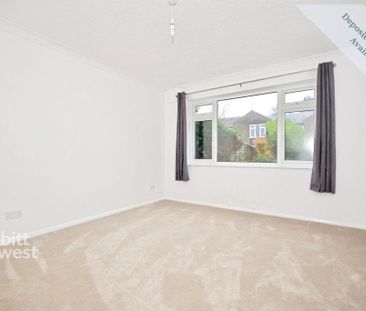 2 bedroom maisonette to rent - Photo 5