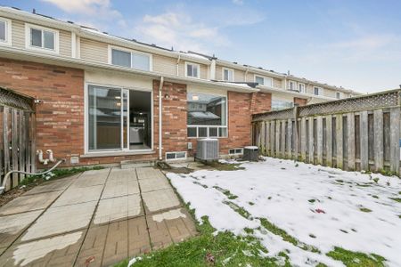 For Lease - 1028 Cooper Avenue, Milton, Ontario - Photo 5