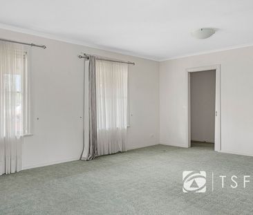 Perfectly Positioned in the Heart of Bendigo - Photo 6