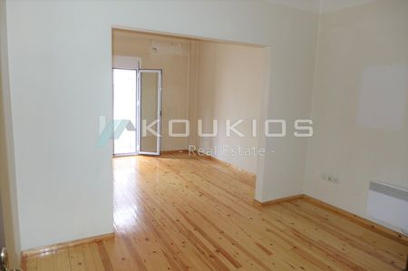 Διαμέρισμα για ενοικίαση Καμάρα - Ροτόντα (Κέντρο Θεσσαλονίκης) - Φωτογραφία 4