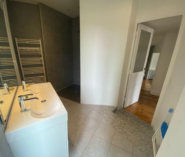 Appartement 4 pièces à louer St Étienne - 42000 / Réf: 958 - Photo 1