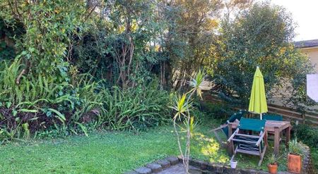 Titirangi - Titirangi, 1 bedroom standalone house - Photo 4