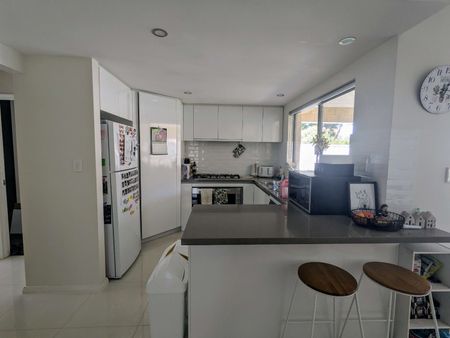 Forrestfield - Photo 3
