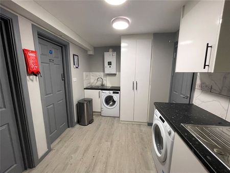 1 bedroom property to rent - Photo 4