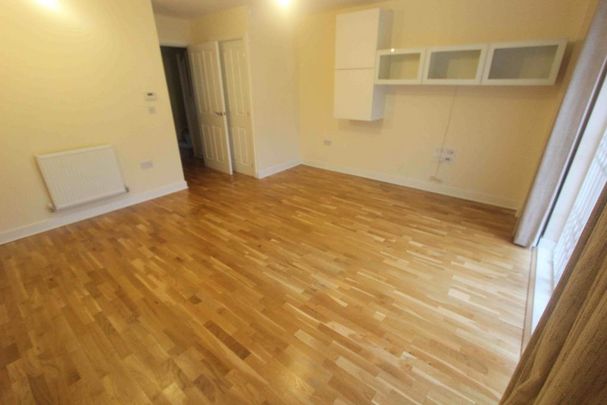 4 bedroom house to rent - Photo 1