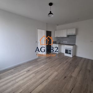 Location Appartement 2 pièces 35m² CASTELSARRASIN 82100 - Photo 2