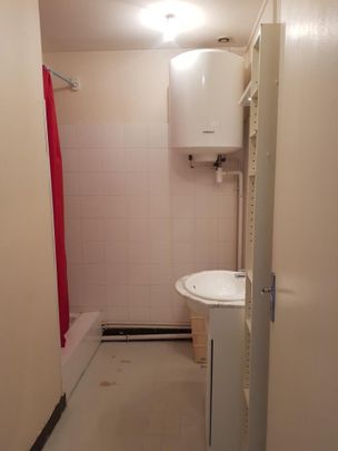 Location Appartement 1 pièce 32m² LYON 7ème - Photo 1