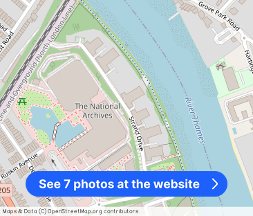 Strand Drive, Kew - Photo 1