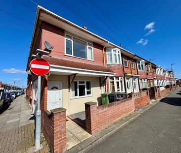2 bedroom end of terrace house to rent - Photo 6