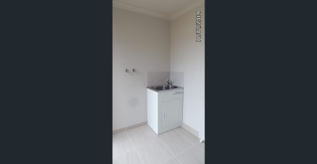 Stunning Family Home in Shepparton - Photo 5