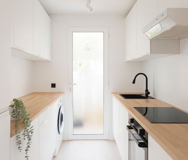 Top Floor Apartment in Estepona - Photo 3