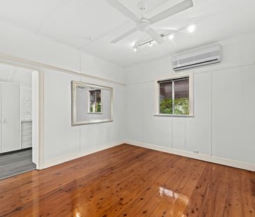 29 Camelot Street, Tennyson QLD 4105 - House For Rent - $625 | Domain - Photo 6