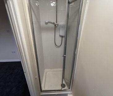 1 Bed Flat, Colwick Road, NG2 - Photo 6