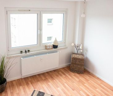 Tolle 2-Raum-Wohnung mit Balkon am Irmateich - Photo 4