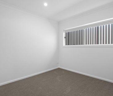 Brand New Executive Residence - Photo 6