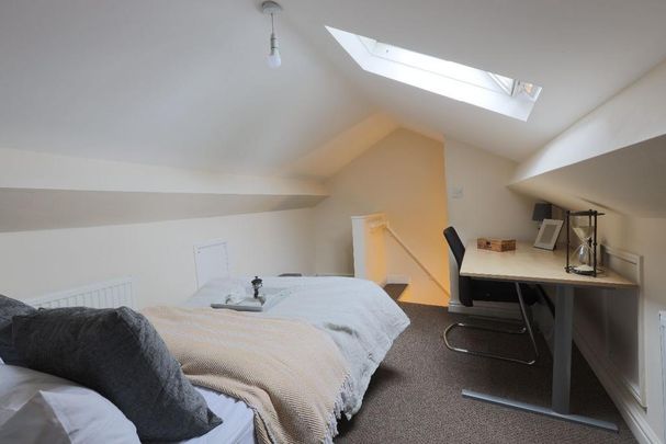 5 bedroom house to rent - Photo 1