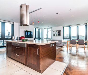 2 bedroom apartment to rent City South, 39 City Road East, Manchest... - Photo 2