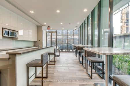 For Lease - 33 Charles Street Unit# 3001, Toronto, Ontario - Photo 4