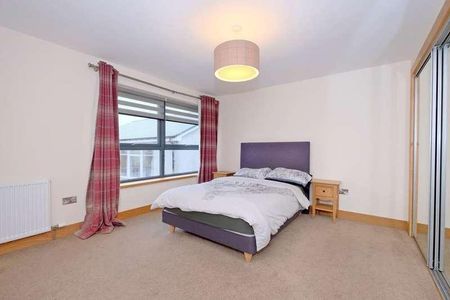 Beaconsfield Mews, Top Floor, AB15 - Photo 5