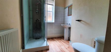 1 bedroom ground floor flat to rent - Photo 4