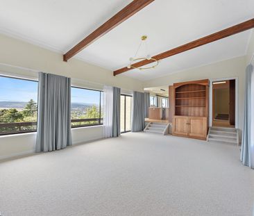 Elevated Family Home - Photo 2