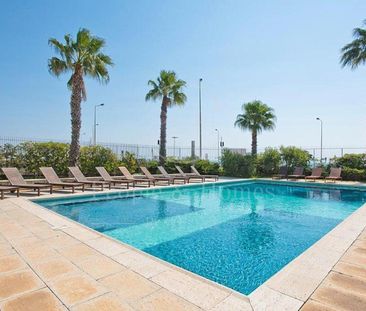 Cascais - Carcavelos. Moradia moderna com vista para o mar. - Photo 3