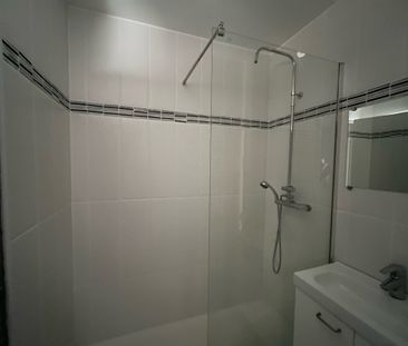 MONS EN BAROEUL - APPARTEMENT - T2 - Photo 5