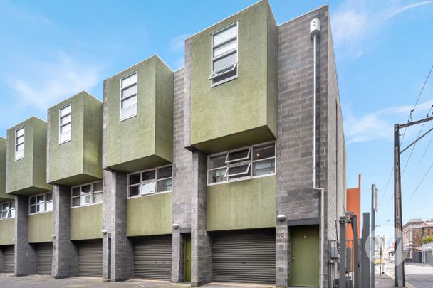 2 Pistrina Court, Adelaide SA 5000 - Townhouse For Rent | Domain - Photo 1