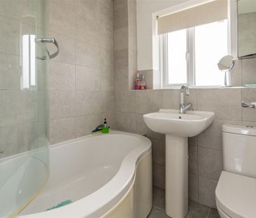 2 bed House - Semi-Detached To Let - Photo 5