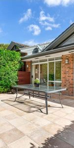Outstanding contemporary townhouse in exclusive Lane Cove locale - Photo 4