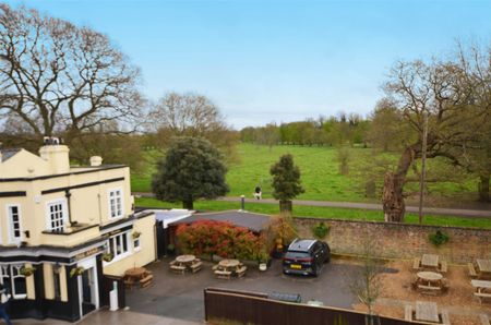 High Street, Hampton Hill - 1 bedroomProperty for lettings - Chasebuchanan - Photo 2