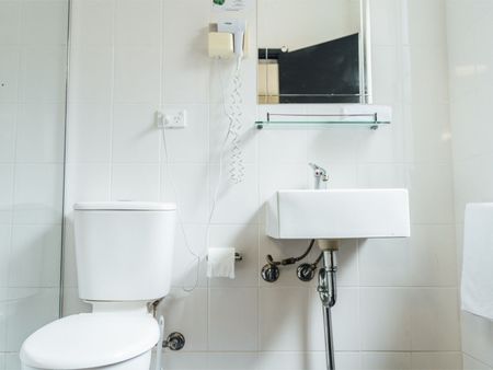 Studio/2 Roslyn Street, Potts Point NSW 2011 - Studio For Rent | Domain - Photo 2