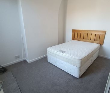 2 Bed Terraced House, Kings Road, L20 - Photo 3