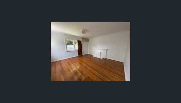 52 Oakes Ave, Clayton South - Photo 1