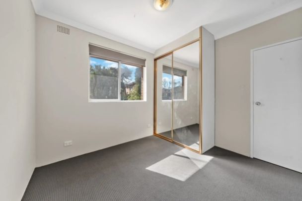 Space, Comfort & Convenience - Photo 1