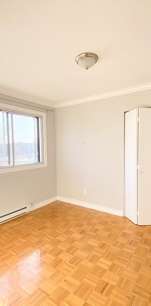 Appartement à Louer Pointe-aux- - Photo 1