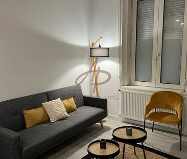 Location Appartement 5 pièces 13m² LILLE 59260 - Photo 1