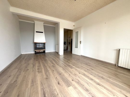 Location Appartement 3 pièces 78m² - Photo 1
