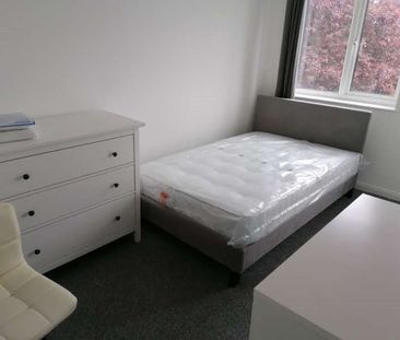1 bed house / flat share to rent in Bennett Court - Photo 6