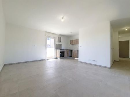 Location Appartement 3 pièces 62m² AJACCIO 20000 - Photo 5