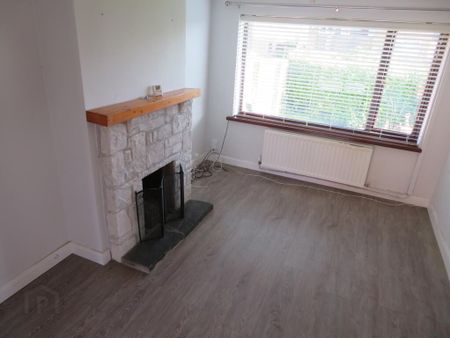 8 Harehill's Drive, Bangor, BT20 3NB - Photo 2