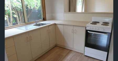 COTTAGE BY THE SEA - Photo 4