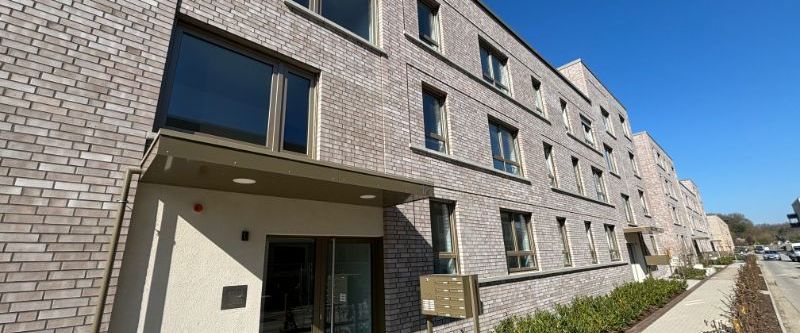 Details zum Objekt Großzügige 3-Zimmer-Wohnung mit 2 Terrassen und eigenem Garten! - Photo 1