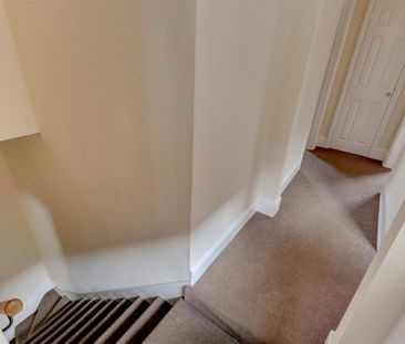 High Street, Great Glen - Photo 1