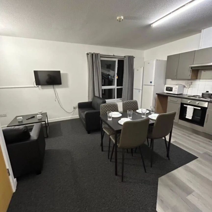 Deluxe Plus En-Suite - Photo 1