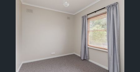 Character & charm, this one has it all! - Photo 5