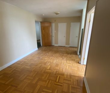 For Lease - 2135 Avenue Road Unit# 207, Toronto, Ontario - Photo 1