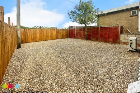 Swift Avenue, Jaywick, CLACTON-ON-SEA - Photo 2