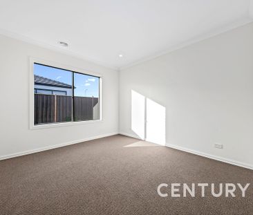 Modern Living in a Convenient Clyde Location - Photo 1
