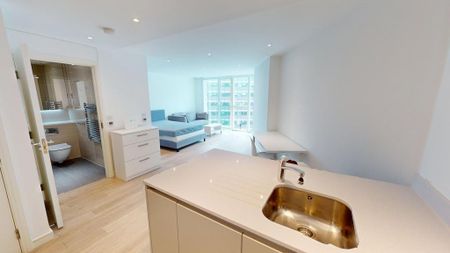 Studio to rent - Photo 2